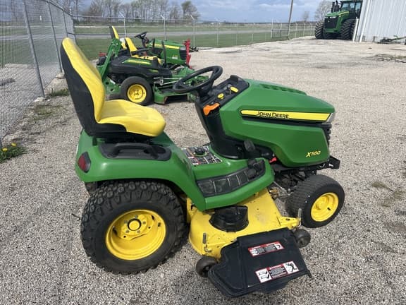 Image of John Deere X580 equipment image 4