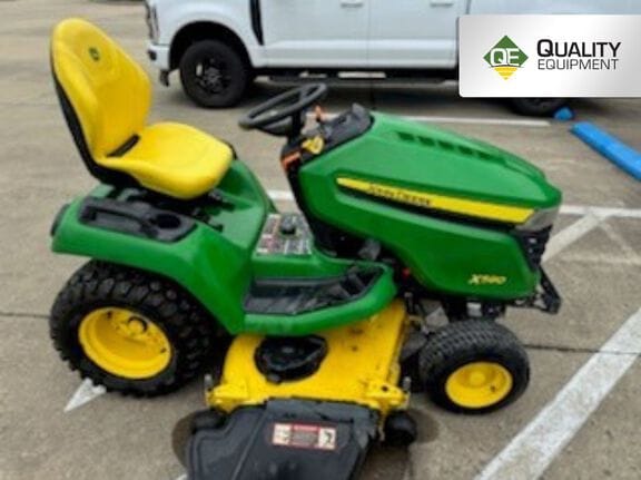 2021 John Deere X580 Equipment Image0