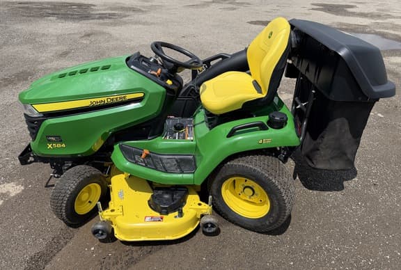 Image of John Deere X584 equipment image 3