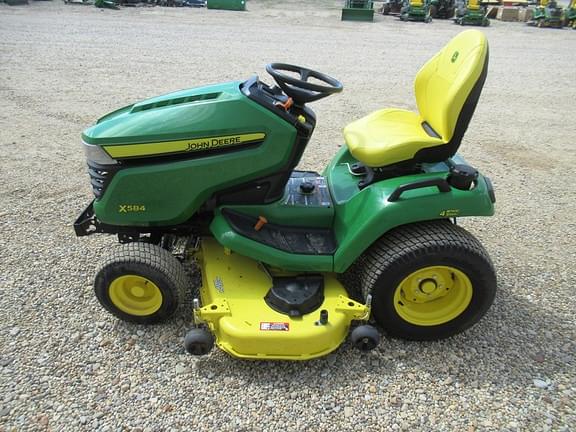 Image of John Deere X584 equipment image 4