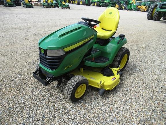 Image of John Deere X584 equipment image 3