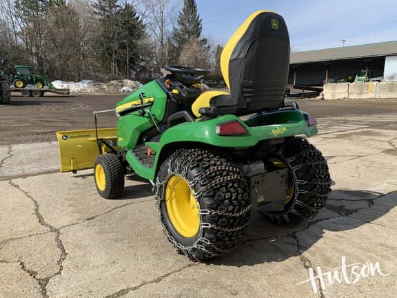 Image of John Deere X590 equipment image 3