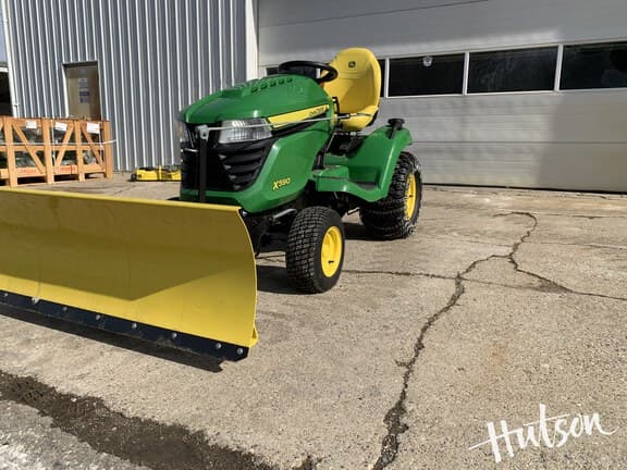 Image of John Deere X590 equipment image 1