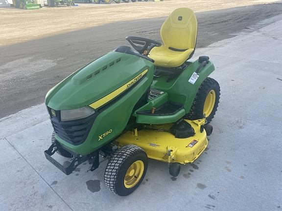 Image of John Deere X590 equipment image 1