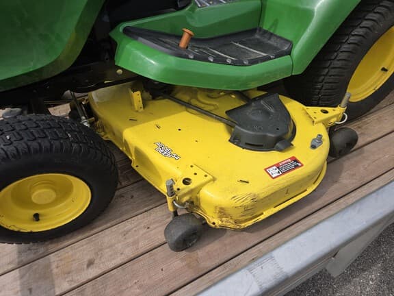Image of John Deere X590 equipment image 2