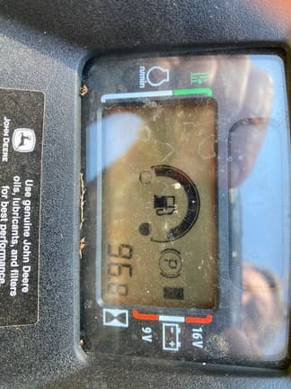 Image of John Deere X590 equipment image 4