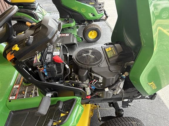 Image of John Deere X590 equipment image 4