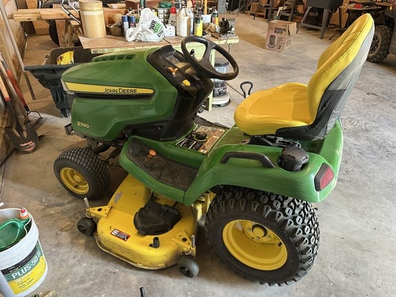 2021 John Deere X590 Equipment Image0