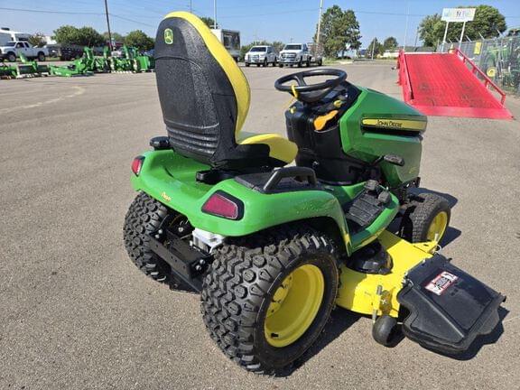 Image of John Deere X590 equipment image 4