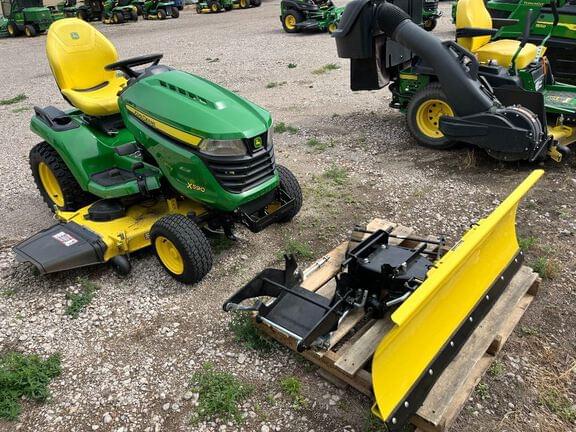 Image of John Deere X590 Primary image