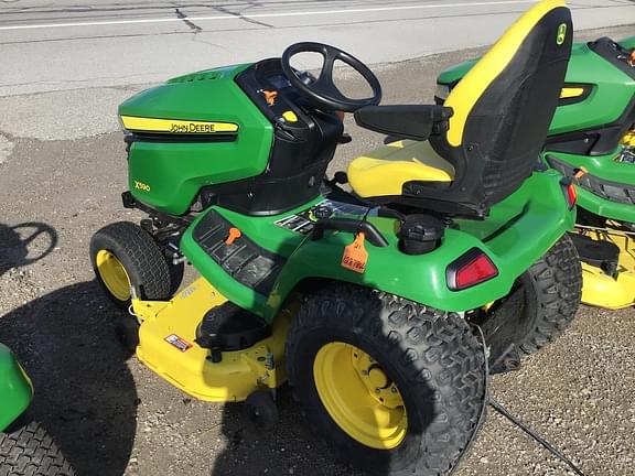 Image of John Deere X590 equipment image 2