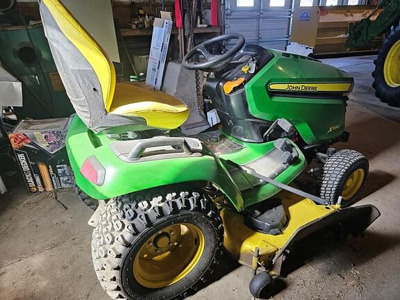 Image of John Deere X590 equipment image 4