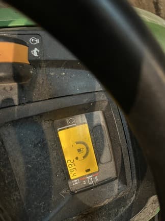 Image of John Deere X590 equipment image 2