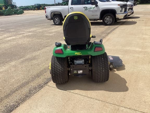 Image of John Deere X590 equipment image 2
