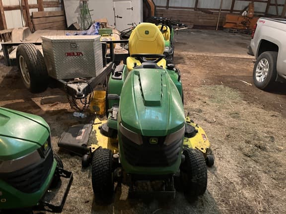 Image of John Deere X590 equipment image 1