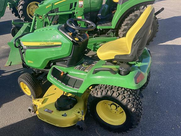 Image of John Deere X590 Image 0