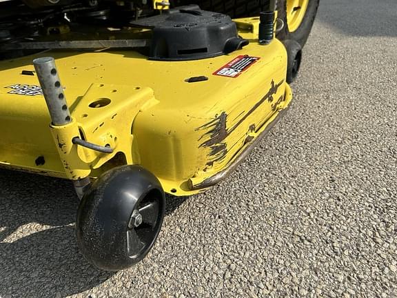 Image of John Deere X590 equipment image 4