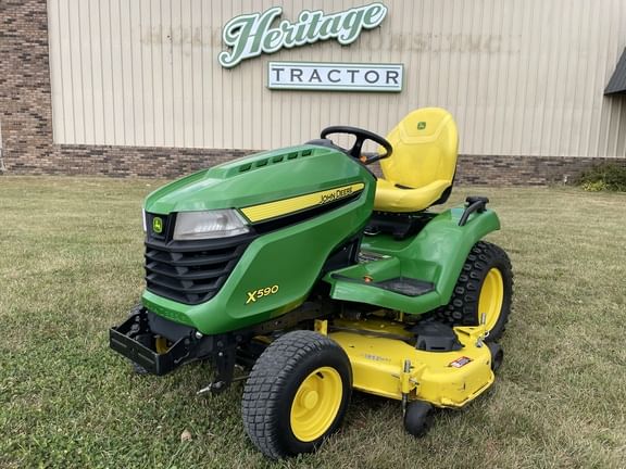 2021 John Deere X590 Equipment Image0