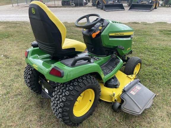 Image of John Deere X590 equipment image 2