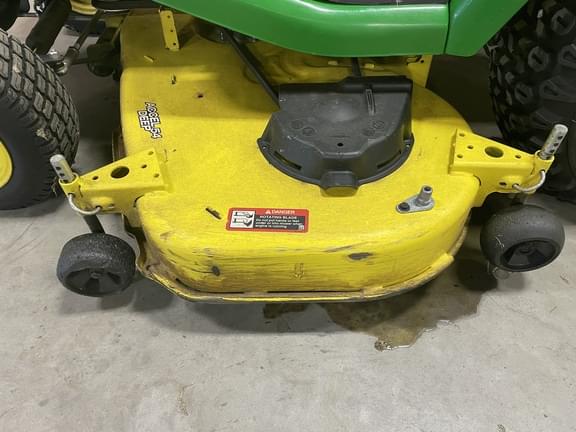 Image of John Deere X590 equipment image 2