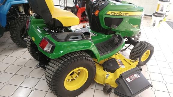 Image of John Deere X730 equipment image 3