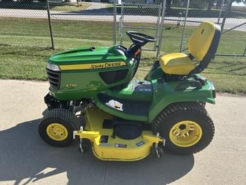 Main image John Deere X730
