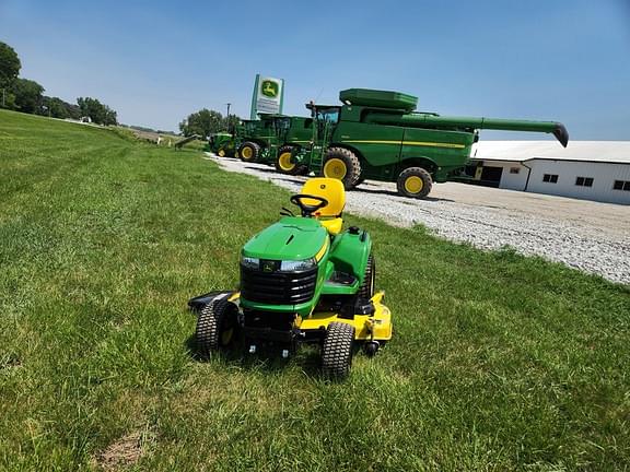 Image of John Deere X730 Primary image