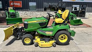 2021 John Deere X730 Equipment Image0