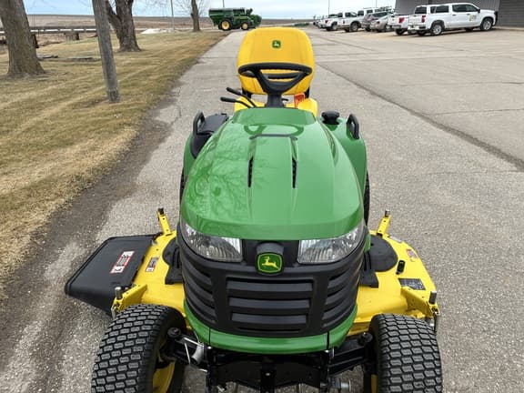 Image of John Deere X730 equipment image 4