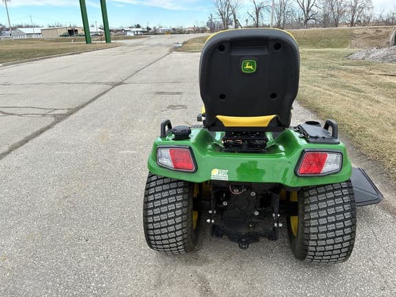 Image of John Deere X730 equipment image 3