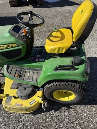 Image of John Deere X730 equipment image 4