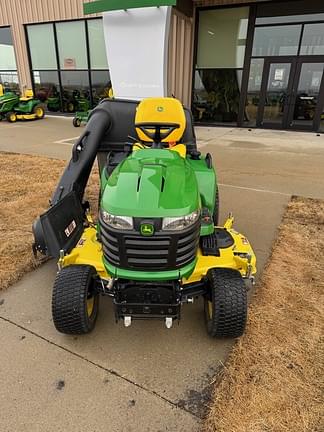 Image of John Deere X730 equipment image 4