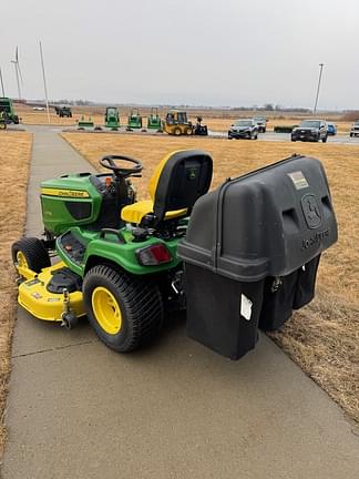 Image of John Deere X730 equipment image 1