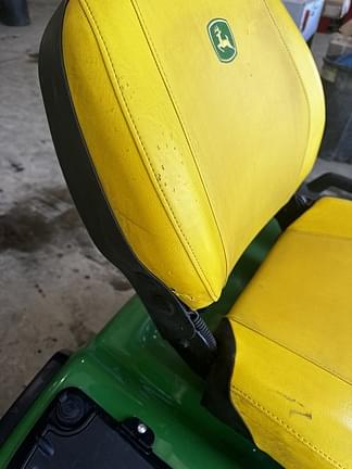 Image of John Deere X730 equipment image 3