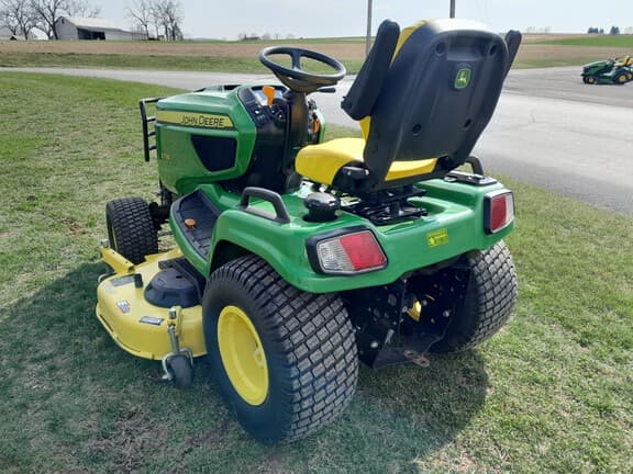 Image of John Deere X730 equipment image 2