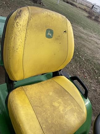 Image of John Deere X734 equipment image 3