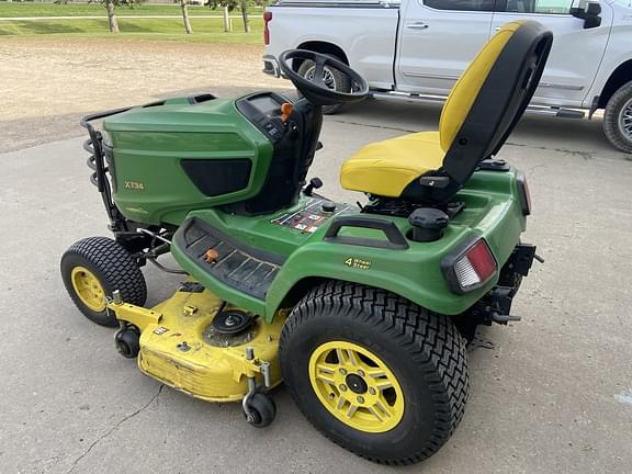 Image of John Deere X734 Primary image