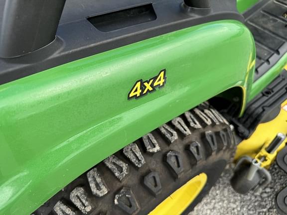 Image of John Deere X738 equipment image 3