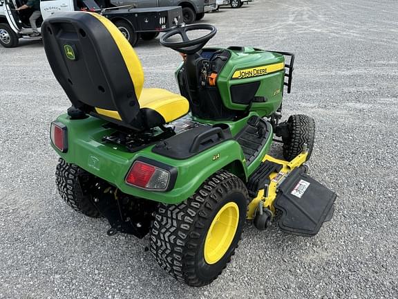Image of John Deere X738 equipment image 2