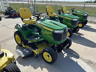 Main image John Deere X738