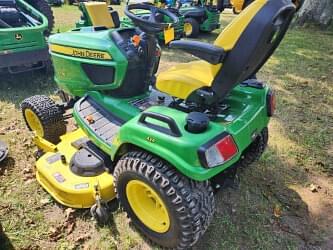 Image of John Deere X738 equipment image 2