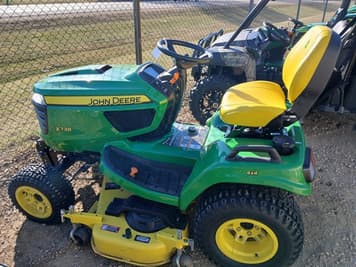 Main image John Deere X738