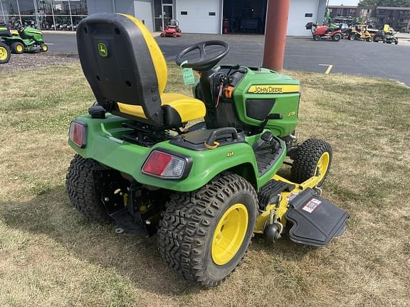 Image of John Deere X738 equipment image 4