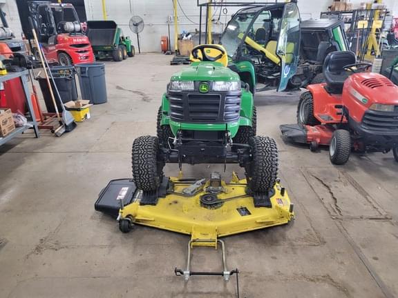 Image of John Deere X739 equipment image 2