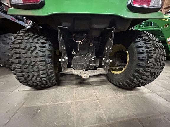 Image of John Deere X739 equipment image 2