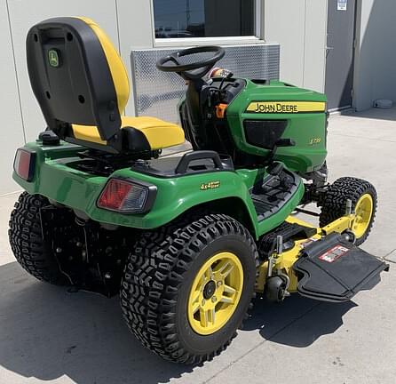 Image of John Deere X739 equipment image 2