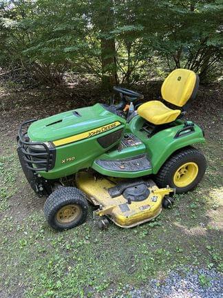 Image of John Deere X750 Primary image