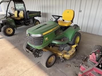 Main image John Deere X750