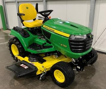 Main image John Deere X750