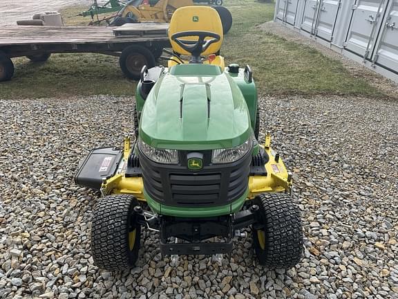 Image of John Deere X750 equipment image 1